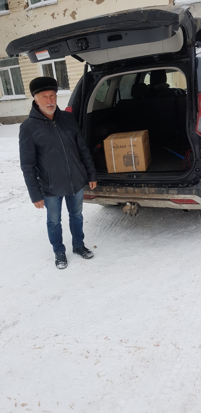 Гумконвойлар Бәләбәйдән һәм Приюттан үзебезнекеләргә  китте