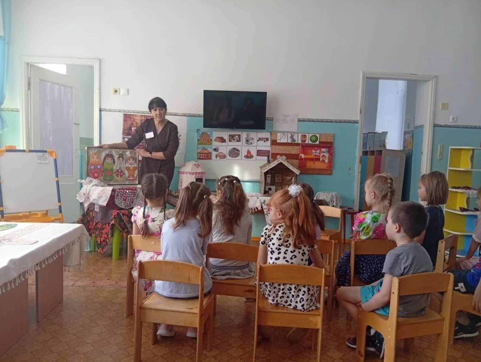 Районның иң яхшы тәрбиячесе исеме өчен көрәш дәвам итә