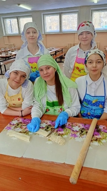 Башкортстан мәктәпләрендә "Минем милли ризыгым" флешмобы старт алды