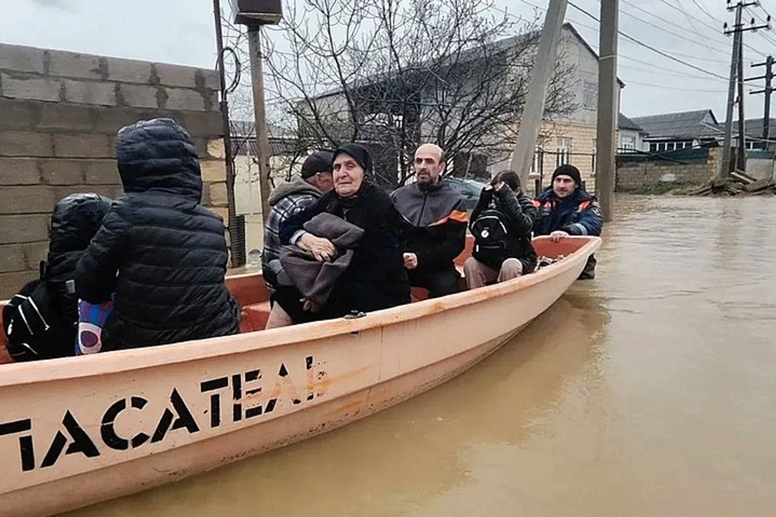 Мәрхәмәтлелек Ярдәм күрсәтик!