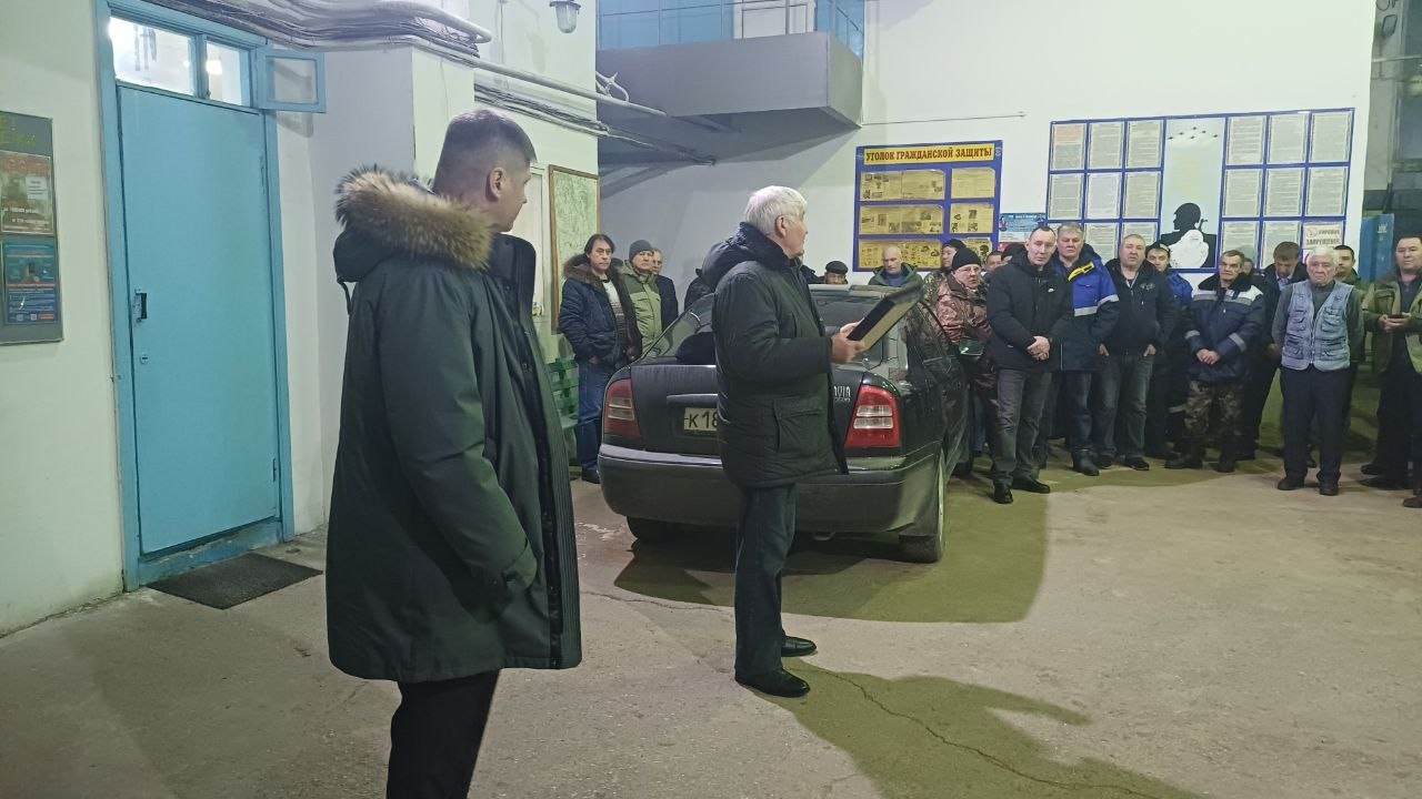 Хәйриячелек һәм ярдәм өчен рәхмәт белдерде