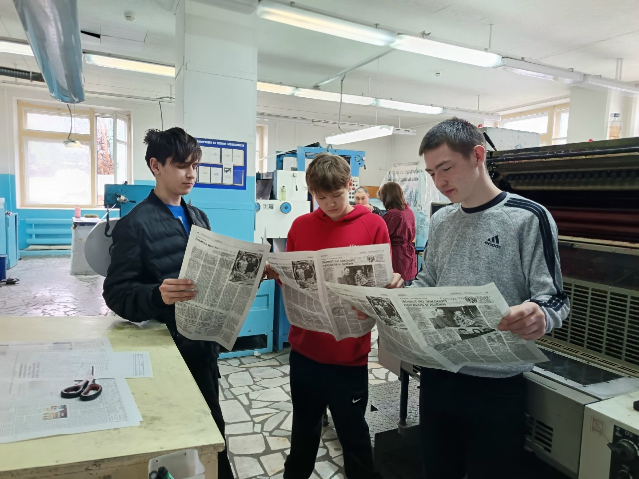 Матбугат дөньясы белән таныштыру