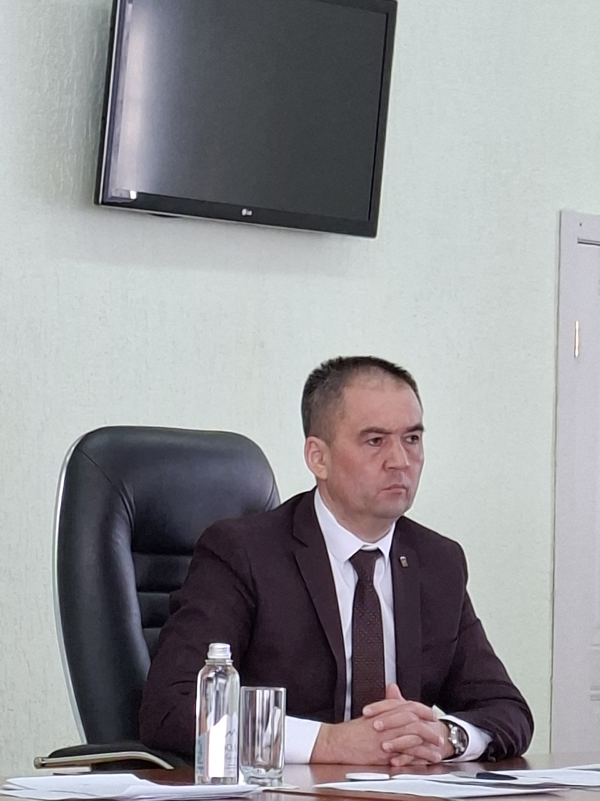 Иң мөһиме - кисәтү!