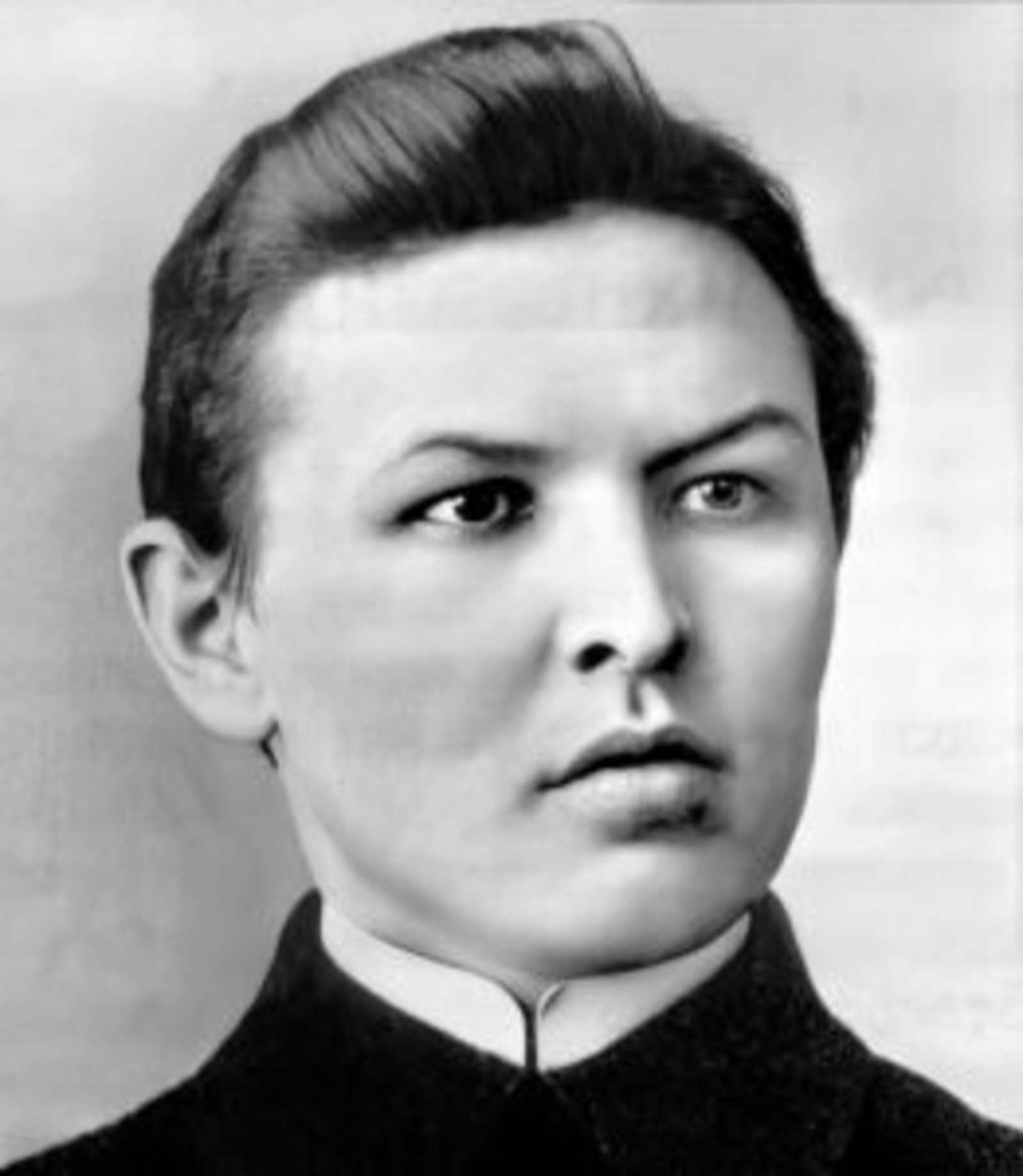 Слакбаш авылы мәктәбенә Константин Иванов исеме бирелде