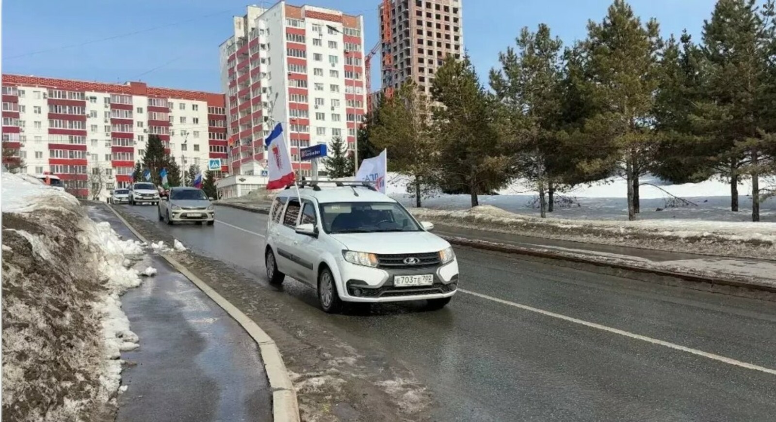 Уфа Кырым белән кушылуның 12 еллыгын зур автоузыш белән билгеләп үтте