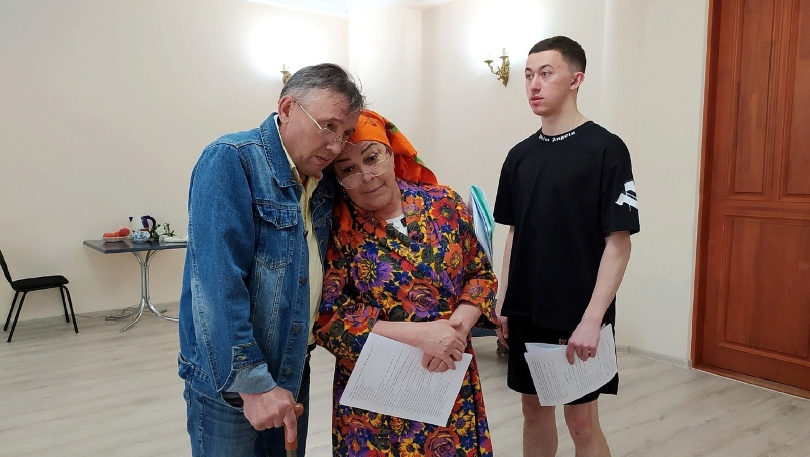 Туймазы татар театры олы һәм саф мәхәббәт турында спектакль әзерли