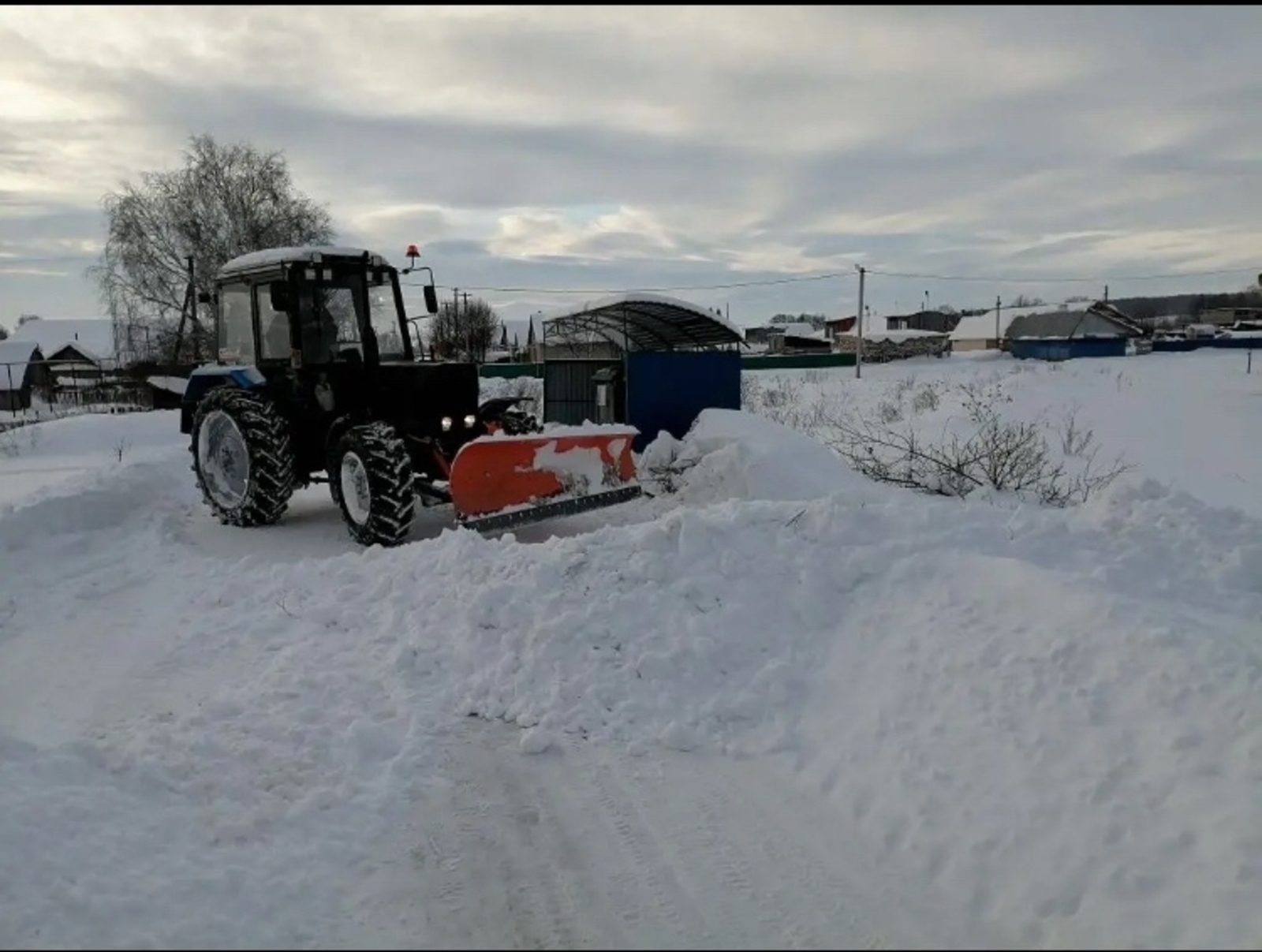 Үз көчләре белән булдырдылар