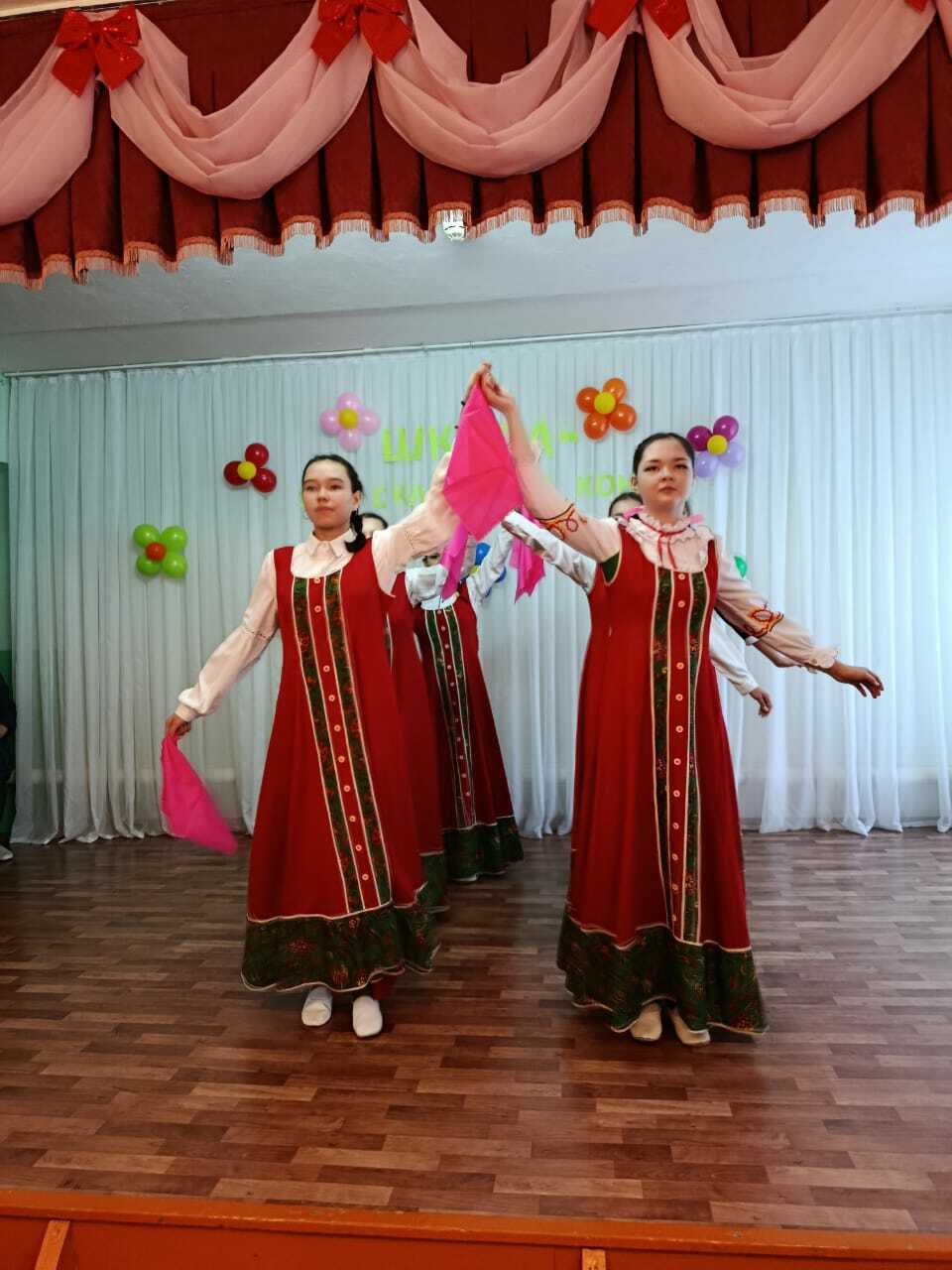 Мәтәүбашта Мәктәп бәйрәме