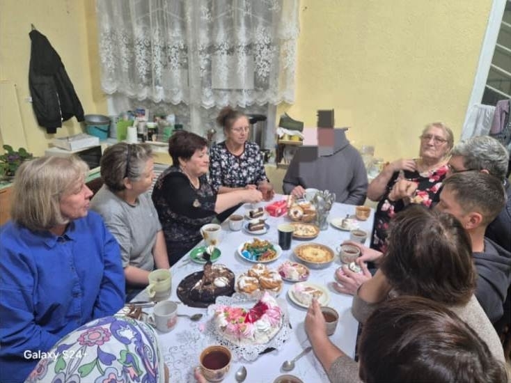 Сугышчы "Хакер"  волонтерлар белән очрашты