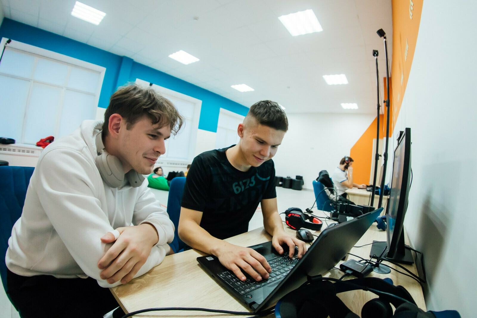 Уфа югары уку йорты фиджитал-спортны үстерүгә грант алды