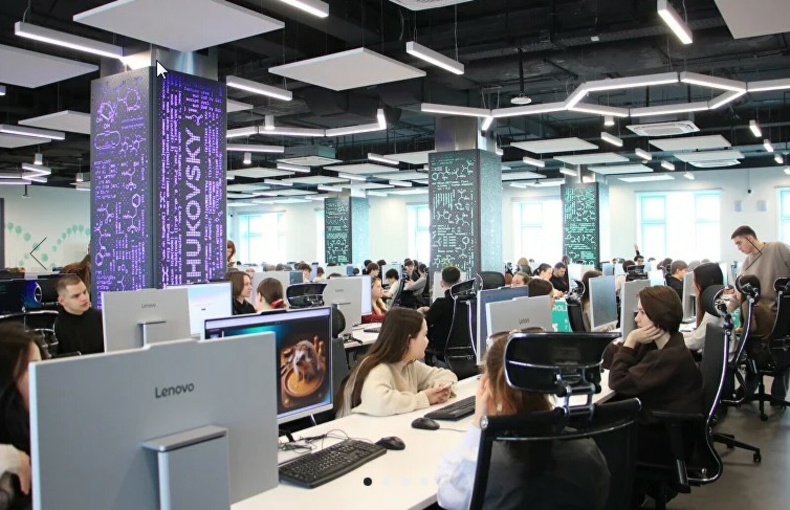 Участниками Лектория НОЦ по искусственному интеллекту стали 200 студентов