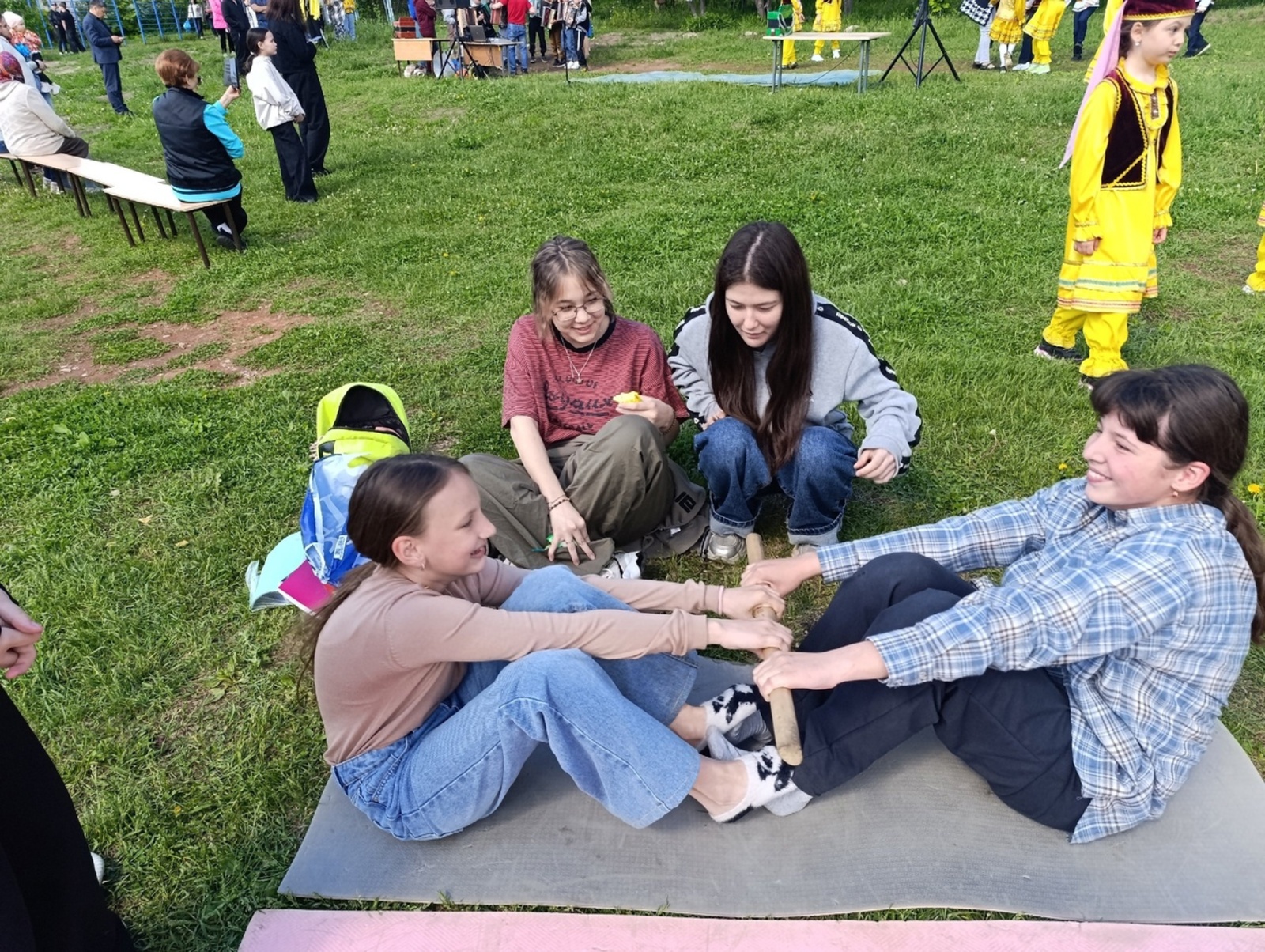 Күңелле шул балалар сабантуенда!