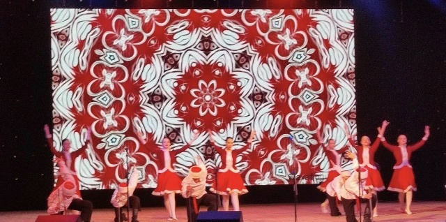 Бәләбәйдән «Русские звоны» хоры 45 еллыгын билгеләп үтте