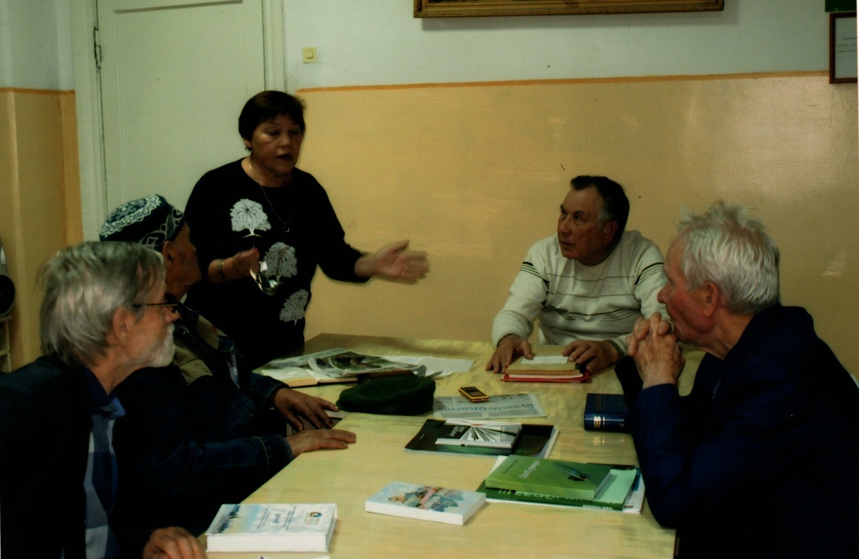 Һаман да актив җәмәгатьче