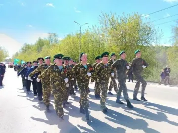 Хәрби-патриотик берләшмәләр вәкилләре парады