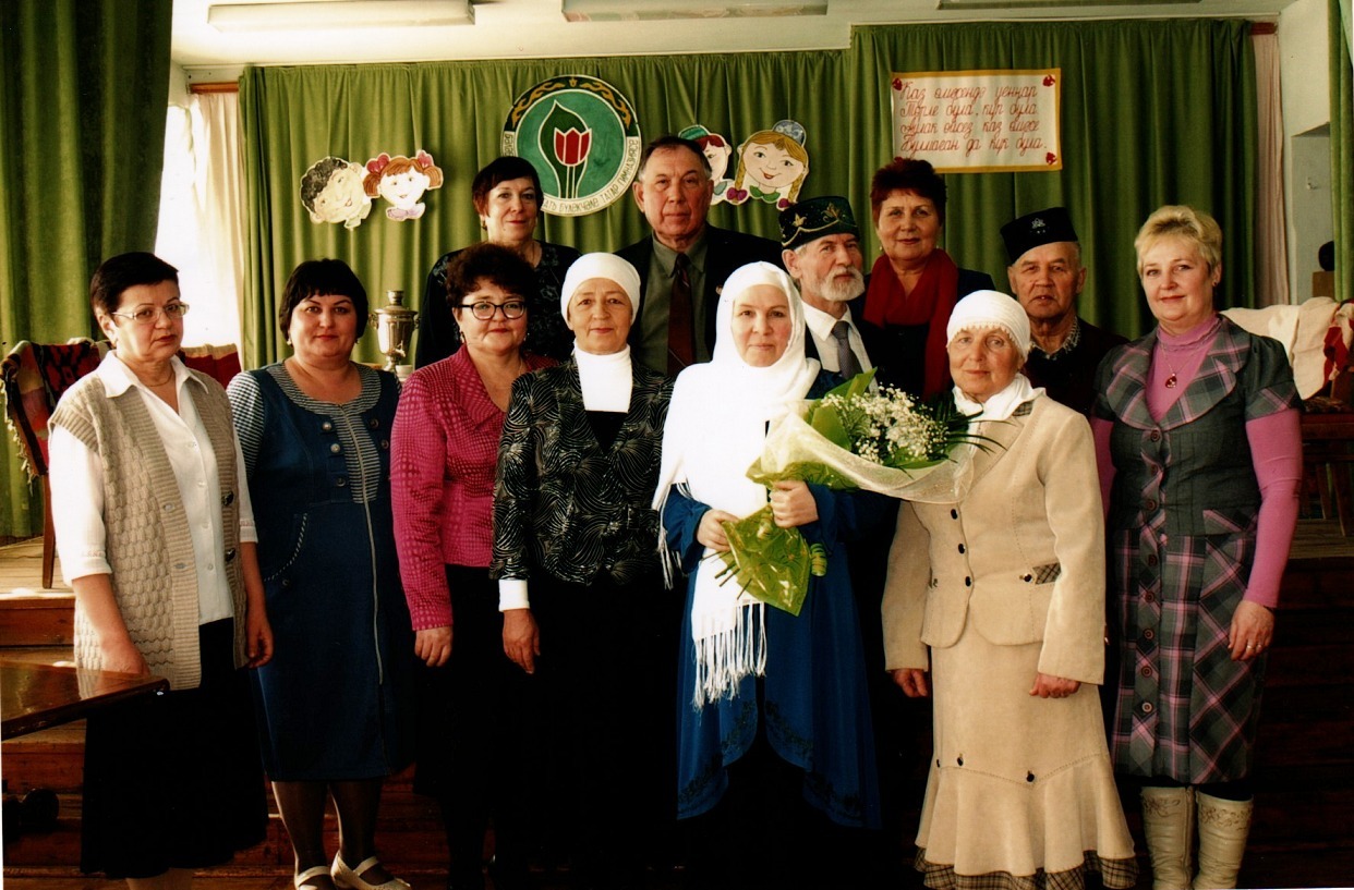 Һаман да актив җәмәгатьче