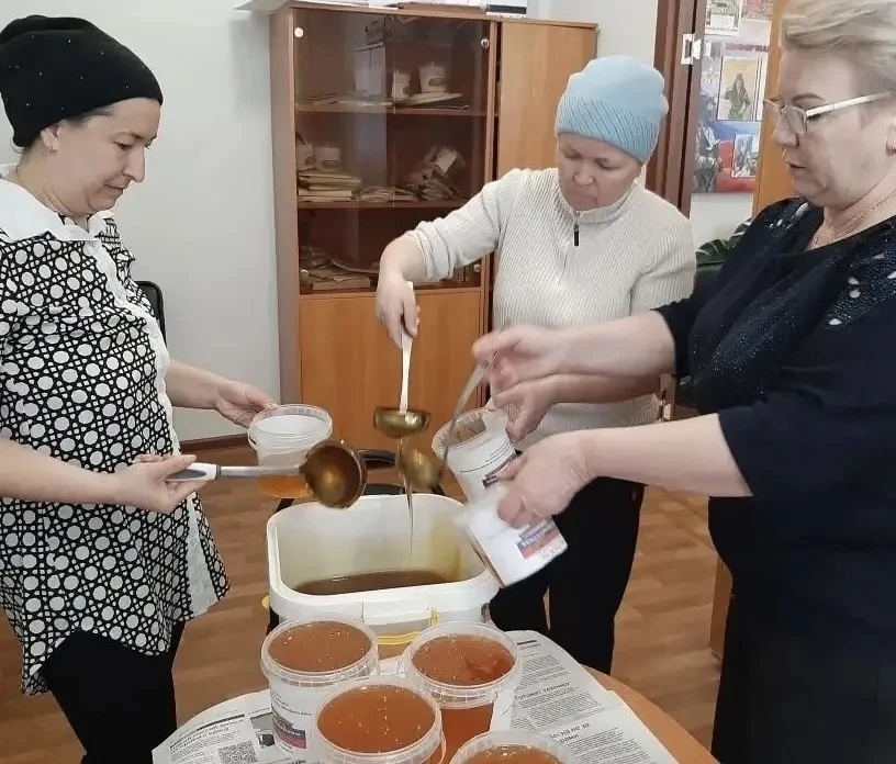 Мәтәүбаш авылы егете Радик Яркәевтан үзебезнекеләр өчен бал