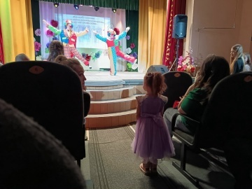 Әкият кайда яши