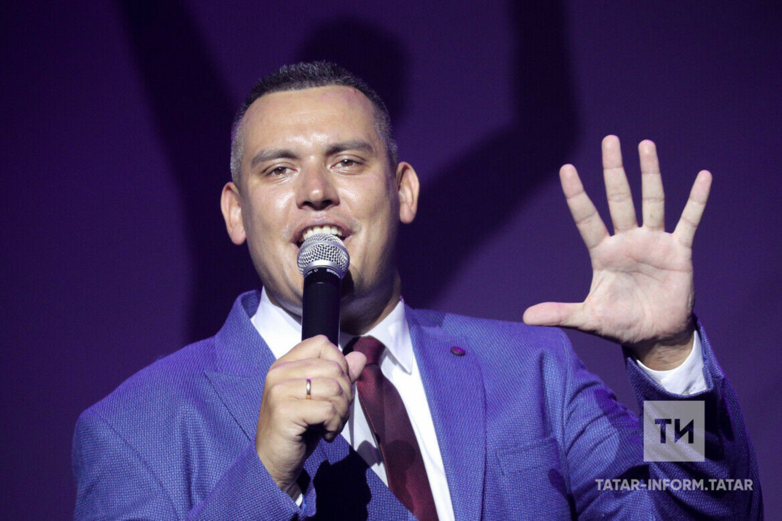 Алмаз Мирзаянов: Балада телгә, дингә мәхәббәт тәрбияләнергә тиеш