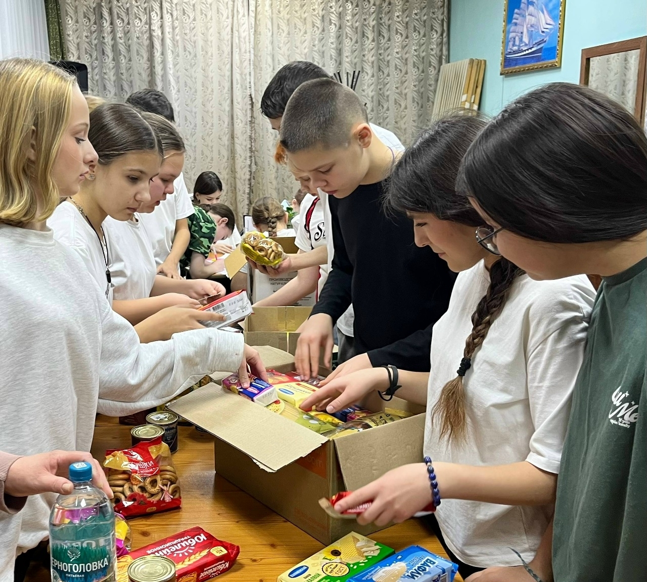 Безнең сугышчылар өчен посылкалар