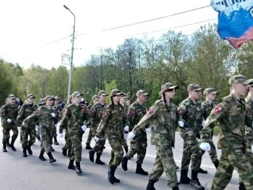 Хәрби-патриотик берләшмәләр вәкилләре парады