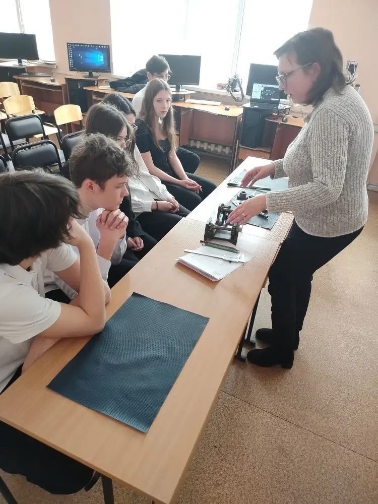 Мәктәп укучылары өчен һөнәри пробалар узды