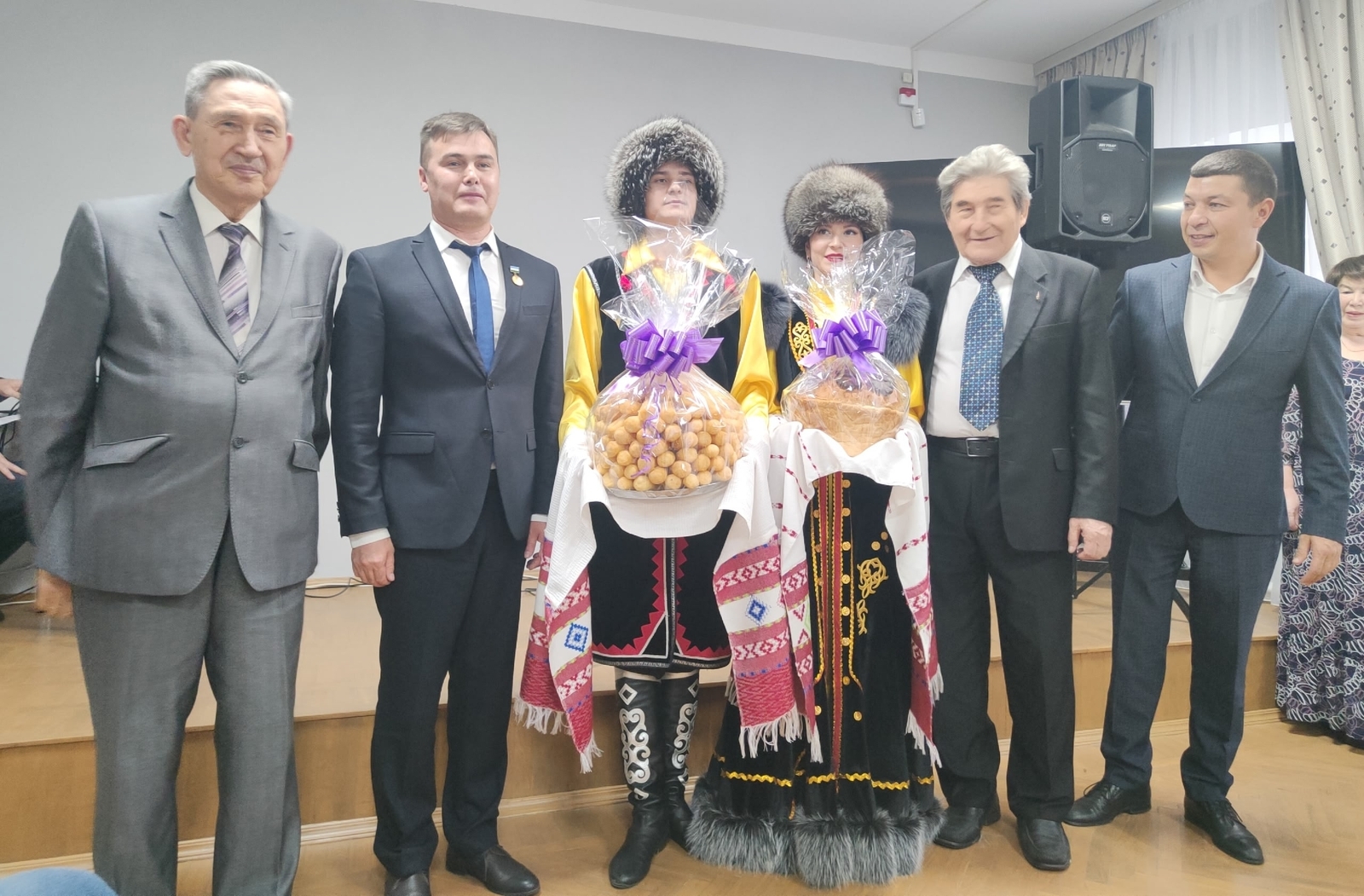 "Бу дөньяның иң матур төбәге - Илештер!"