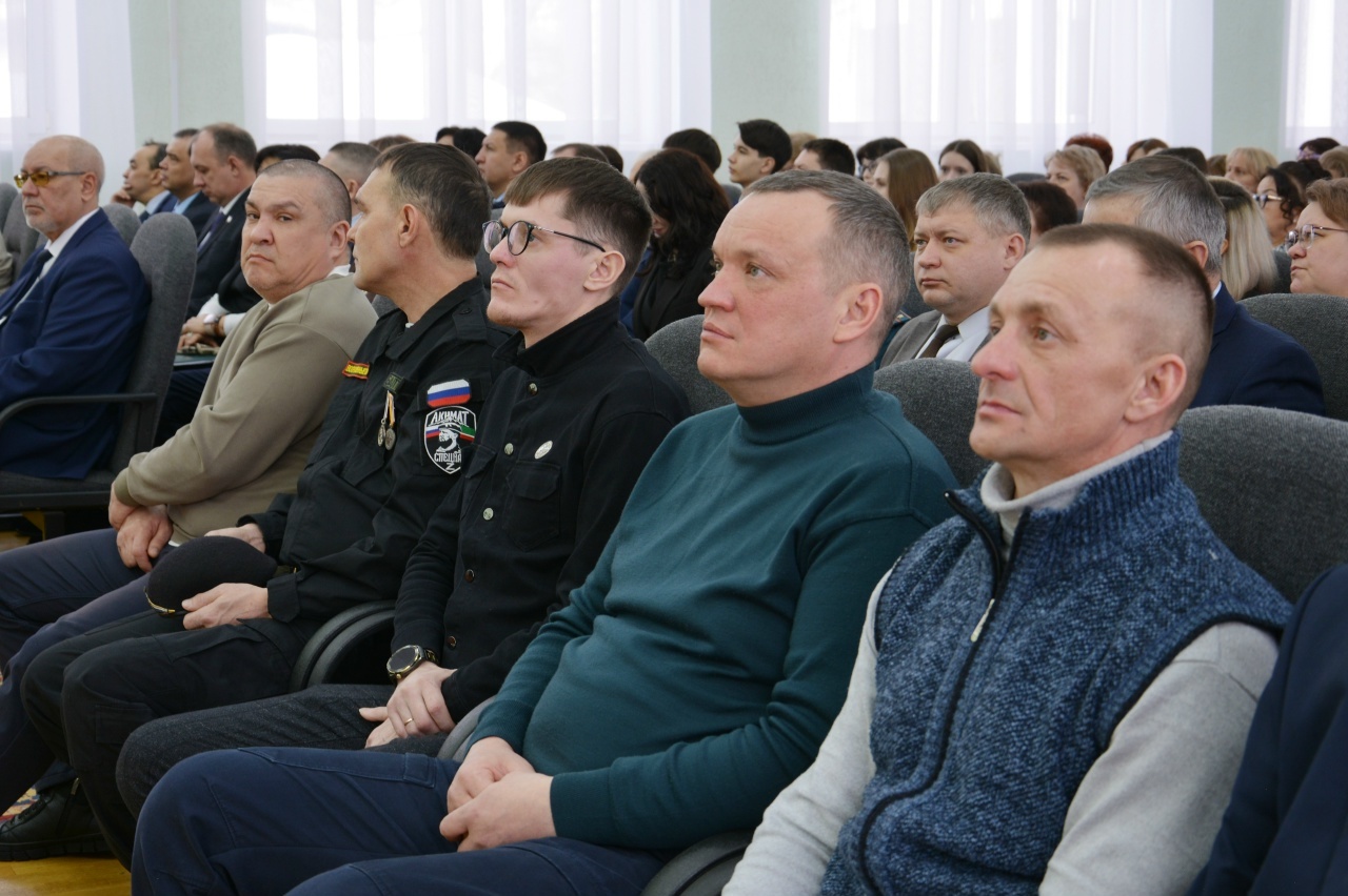 «Буыннарны берләштереп»