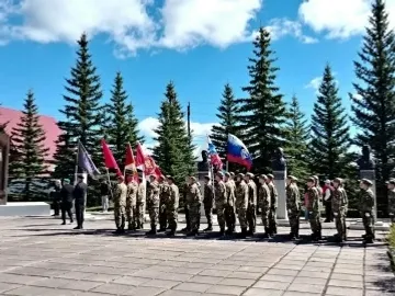 Хәрби-патриотик берләшмәләр вәкилләре парады
