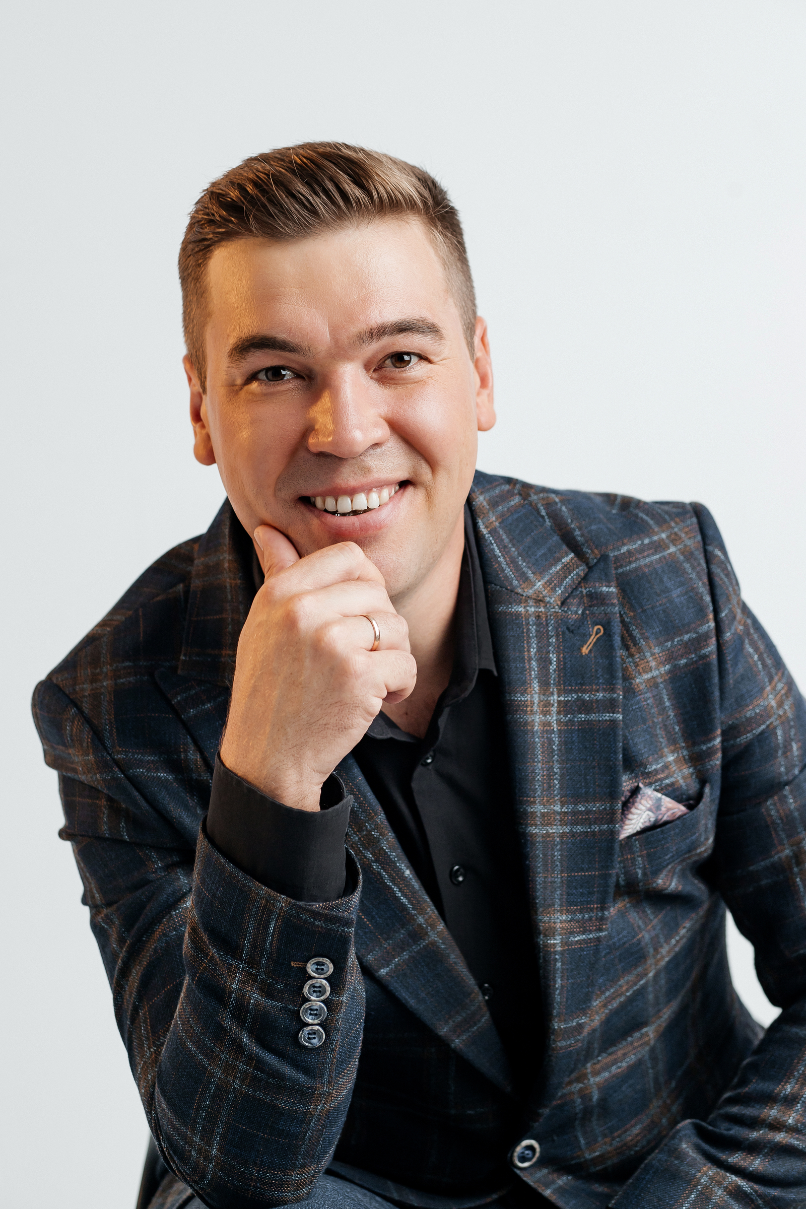 Затлы төбәкнең асыл җырчысы