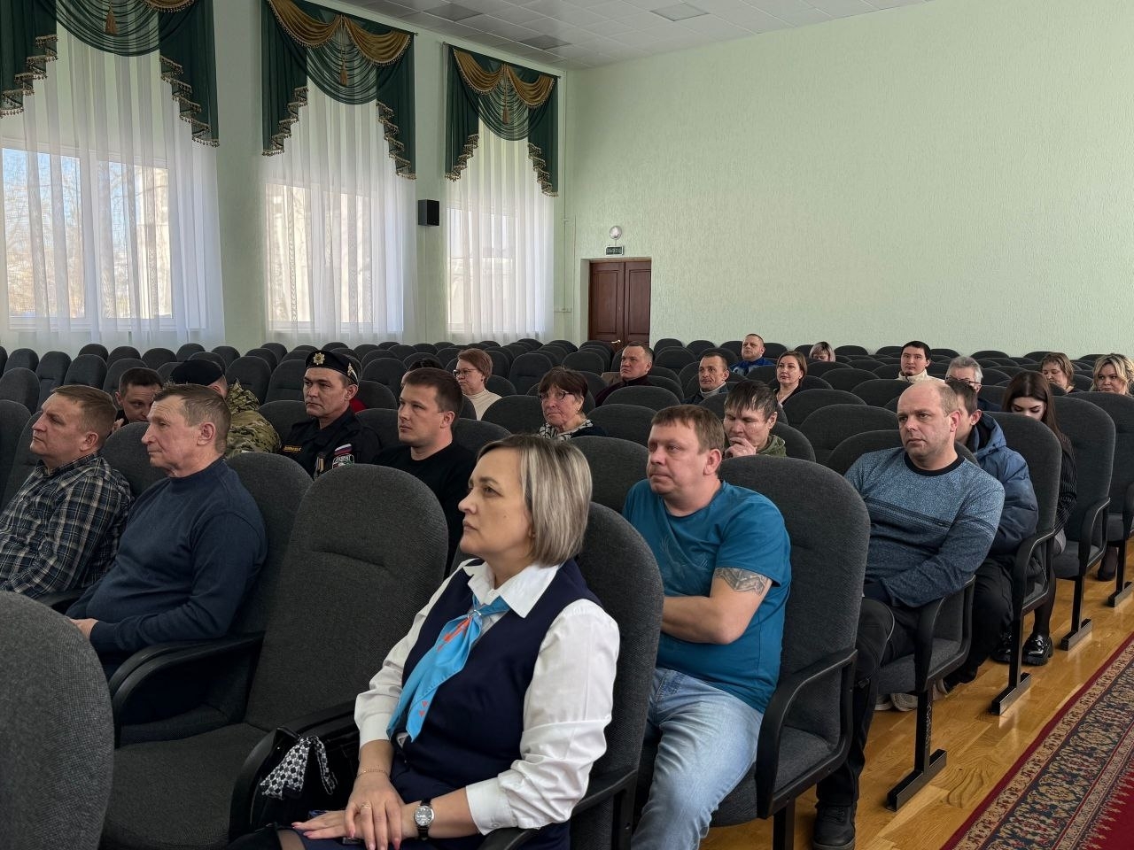 Җәмгыятьнең бер өлеше булсыннар өчен