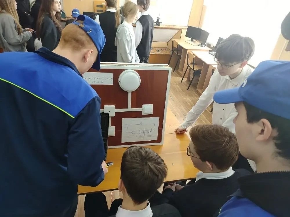 Мәктәп укучылары өчен һөнәри пробалар узды