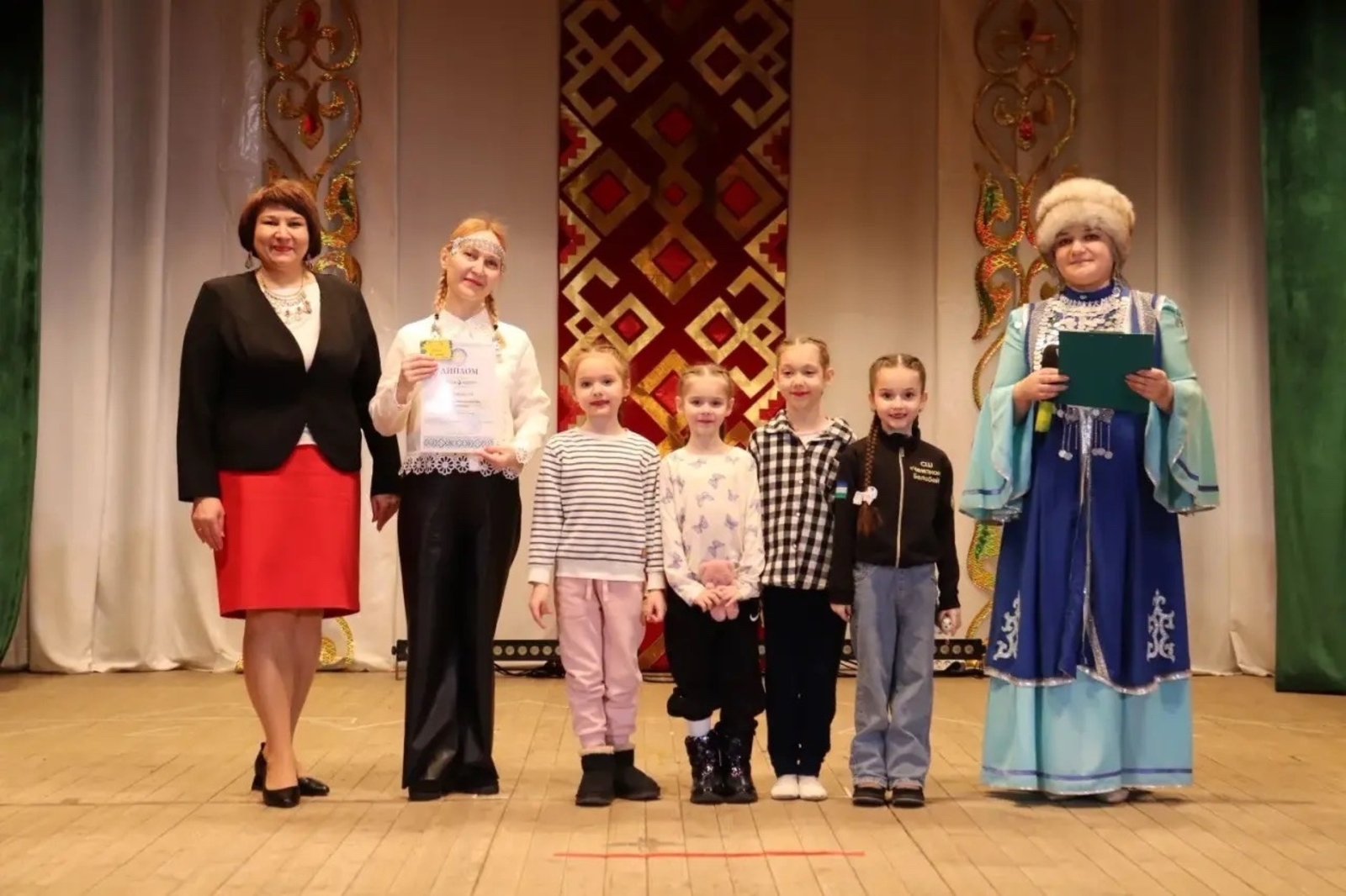 Биюче булып үсәләр