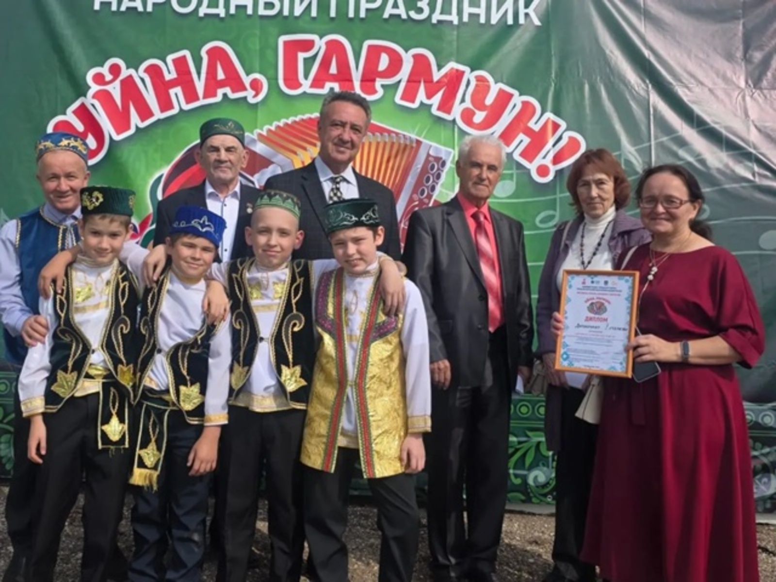 «Илһам» гармунчылар ансамбленең беренче зур җиңүе!