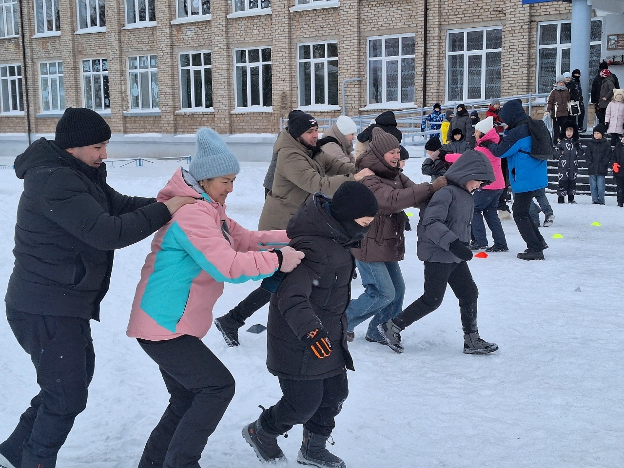 Спорт балаларны һәм ата-аналарны берләштерде
