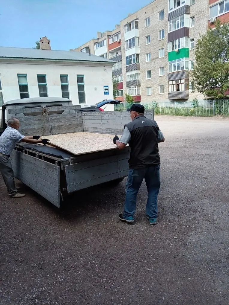 Үзебезнекеләр өчен гуманитар ярдәм килеп кенә тора