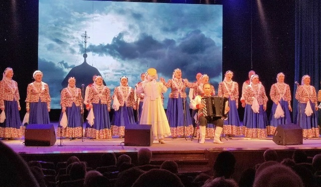 Бәләбәйдән «Русские звоны» хоры 45 еллыгын билгеләп үтте