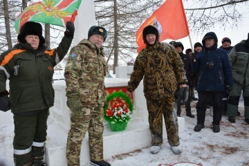 Ватан сакчылары хөрмәтенә мотоузыш