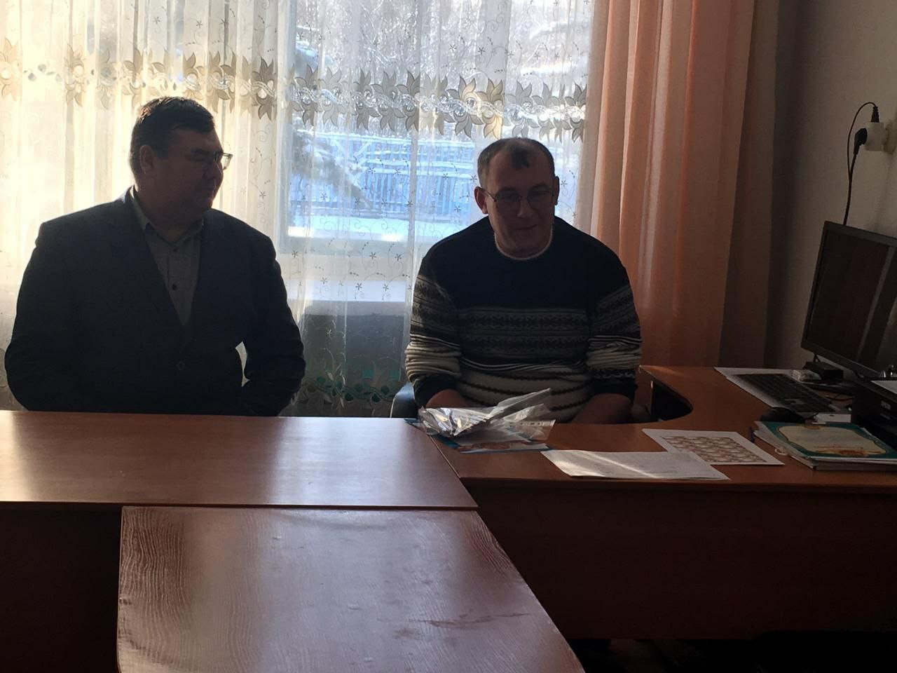 Якташ  яугир белән очрашу