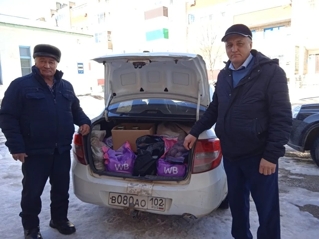 Волонтерлык төркемнәрендә эш кайный