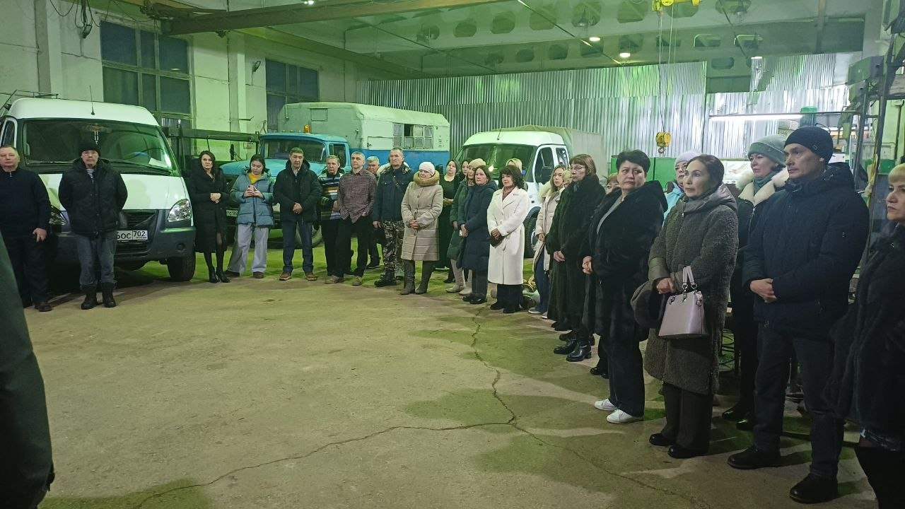 Хәйриячелек һәм ярдәм өчен рәхмәт белдерде