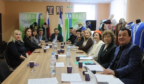 “Без бердәм булырга тиеш!”