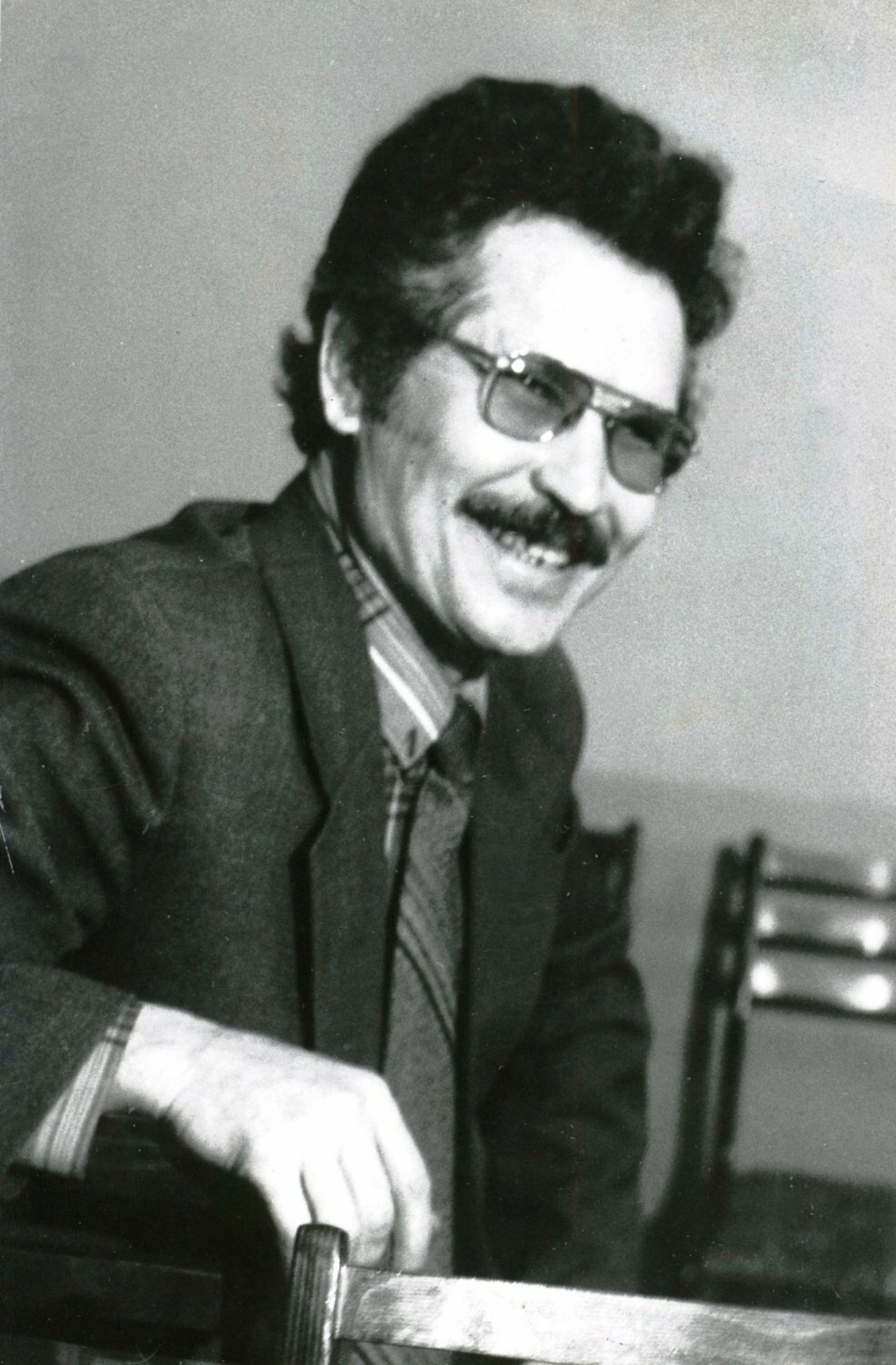 20 ноябрь – язучы-сатирик Рөстәм Замановның тууына 84 ел